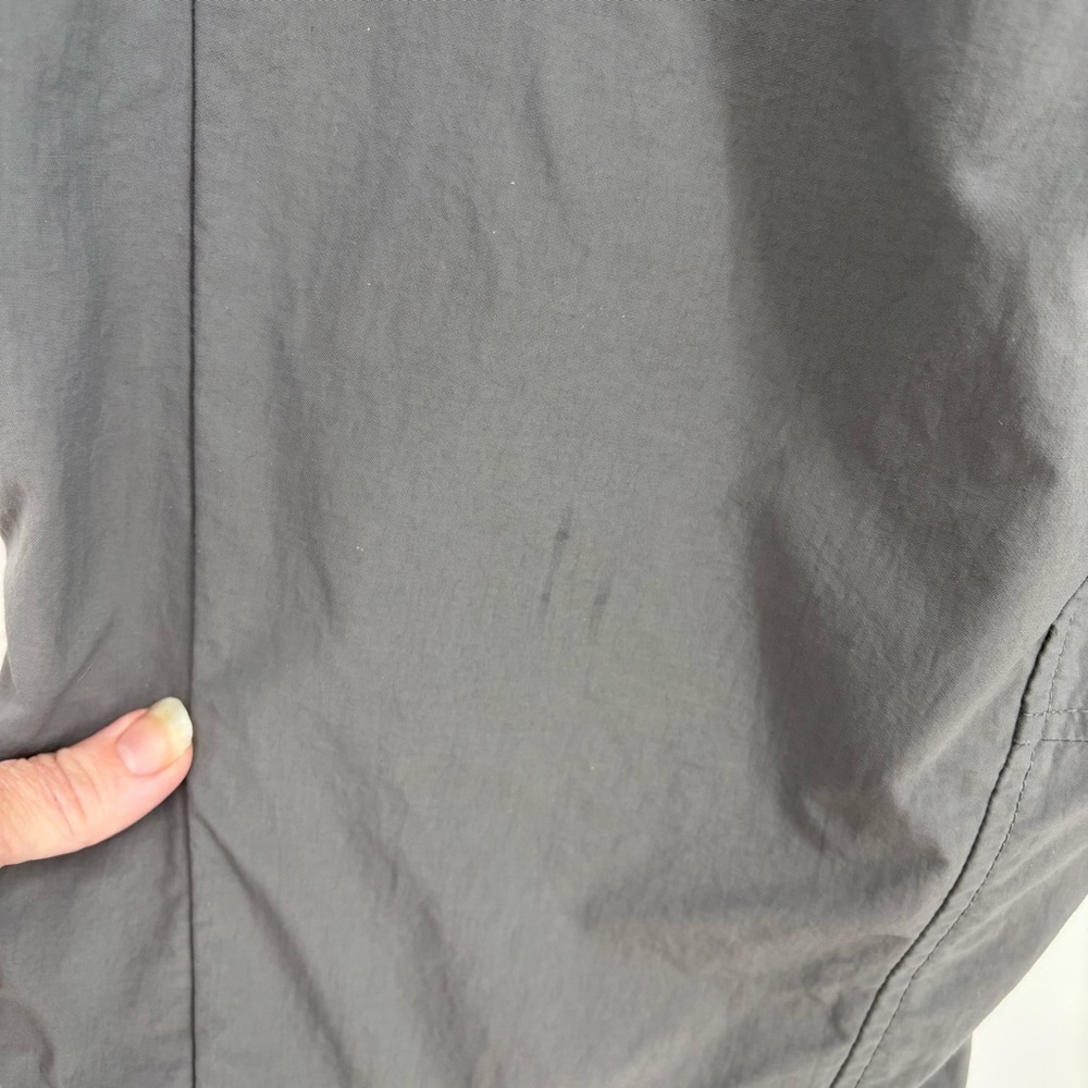 Mountain Hardwear womens Charcoal gray Cargo Pants hiking gorpcore Sz 12 nylon - Picture 7 of 13